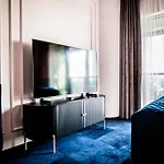 Hanza Tower 14th Floor Cityview, Balcony, Sauna, Pool, Jacuzzi