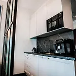 Hanza Tower 14th Floor Cityview, Balcony, Sauna, Pool, Jacuzzi