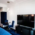公寓 Hanza Tower 14th Floor Cityview, Balcony, Sauna, Pool, Jacuzzi *