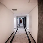 公寓 Hanza Tower 14th Floor Cityview, Balcony, Sauna, Pool, Jacuzzi 什切青