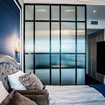 Hanza Tower 14th Floor Cityview, Balcony, Sauna, Pool, Jacuzzi 公寓 什切青