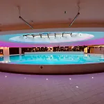 公寓 Hanza Tower 14th Floor Cityview, Balcony, Sauna, Pool, Jacuzzi