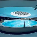 Lägenhet Hanza Tower 14th Floor Cityview, Balcony, Sauna, Pool, Jacuzzi