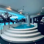 公寓 Hanza Tower 14th Floor Cityview, Balcony, Sauna, Pool, Jacuzzi *