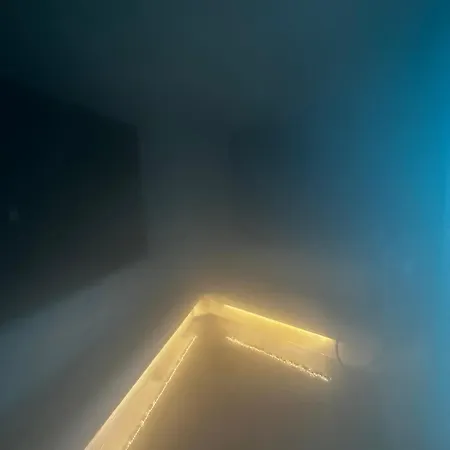 Hanza Tower 14th Floor Cityview, Balcony, Sauna, Pool, Jacuzzi *