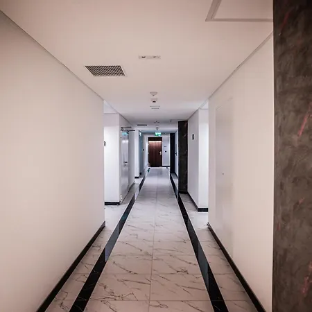 公寓 Hanza Tower 14th Floor Cityview, Balcony, Sauna, Pool, Jacuzzi 什切青