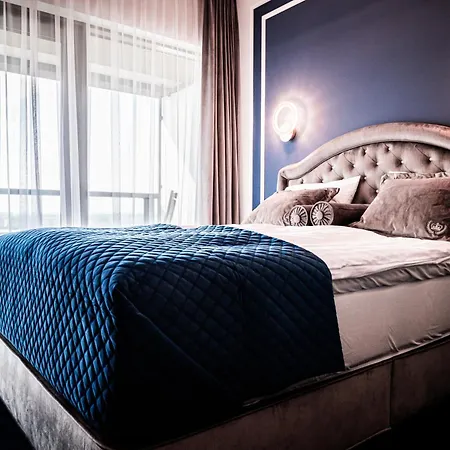 Hanza Tower 14th Floor Cityview, Balcony, Sauna, Pool, Jacuzzi Appartement *