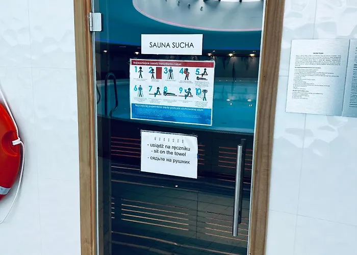 Hanza Tower 14th Floor Cityview, Balcony, Sauna, Pool, Jacuzzi 公寓 *