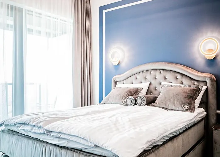 Hanza Tower 14th Floor Cityview, Balcony, Sauna, Pool, Jacuzzi Daire *