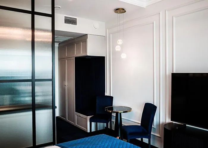 Hanza Tower 14th Floor Cityview, Balcony, Sauna, Pool, Jacuzzi * Szczecin