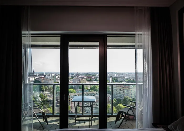 Hanza Tower 14th Floor Cityview, Balcony, Sauna, Pool, Jacuzzi Daire Szczecin