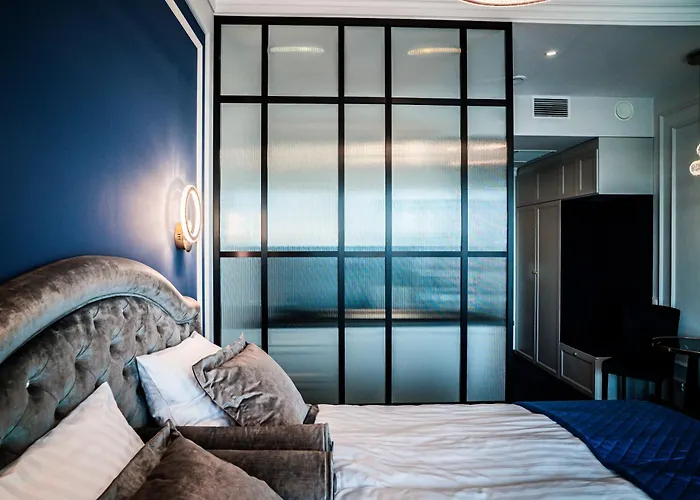 Hanza Tower 14th Floor Cityview, Balcony, Sauna, Pool, Jacuzzi Appartement Szczecin