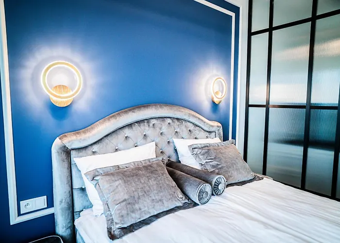 Hanza Tower 14th Floor Cityview, Balcony, Sauna, Pool, Jacuzzi Appartement