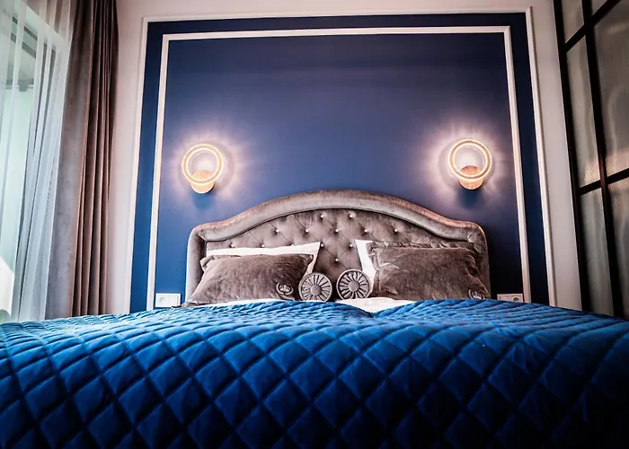 Hanza Tower 14th Floor Cityview, Balcony, Sauna, Pool, Jacuzzi Daire