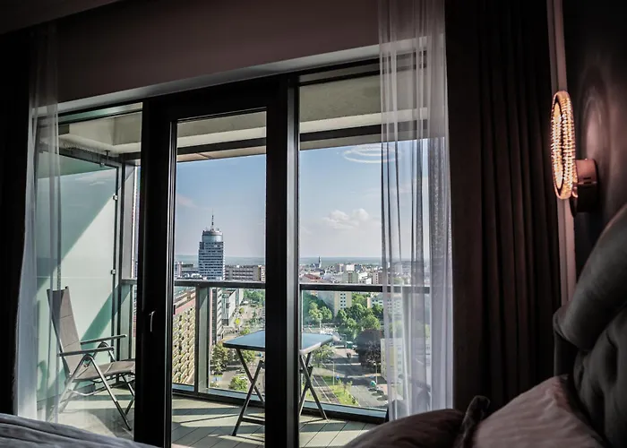 公寓 Hanza Tower 14th Floor Cityview, Balcony, Sauna, Pool, Jacuzzi *