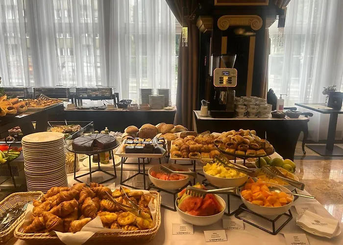 Hanza Tower 14th Floor Cityview, Balcony, Sauna, Pool, Jacuzzi Διαμέρισμα *